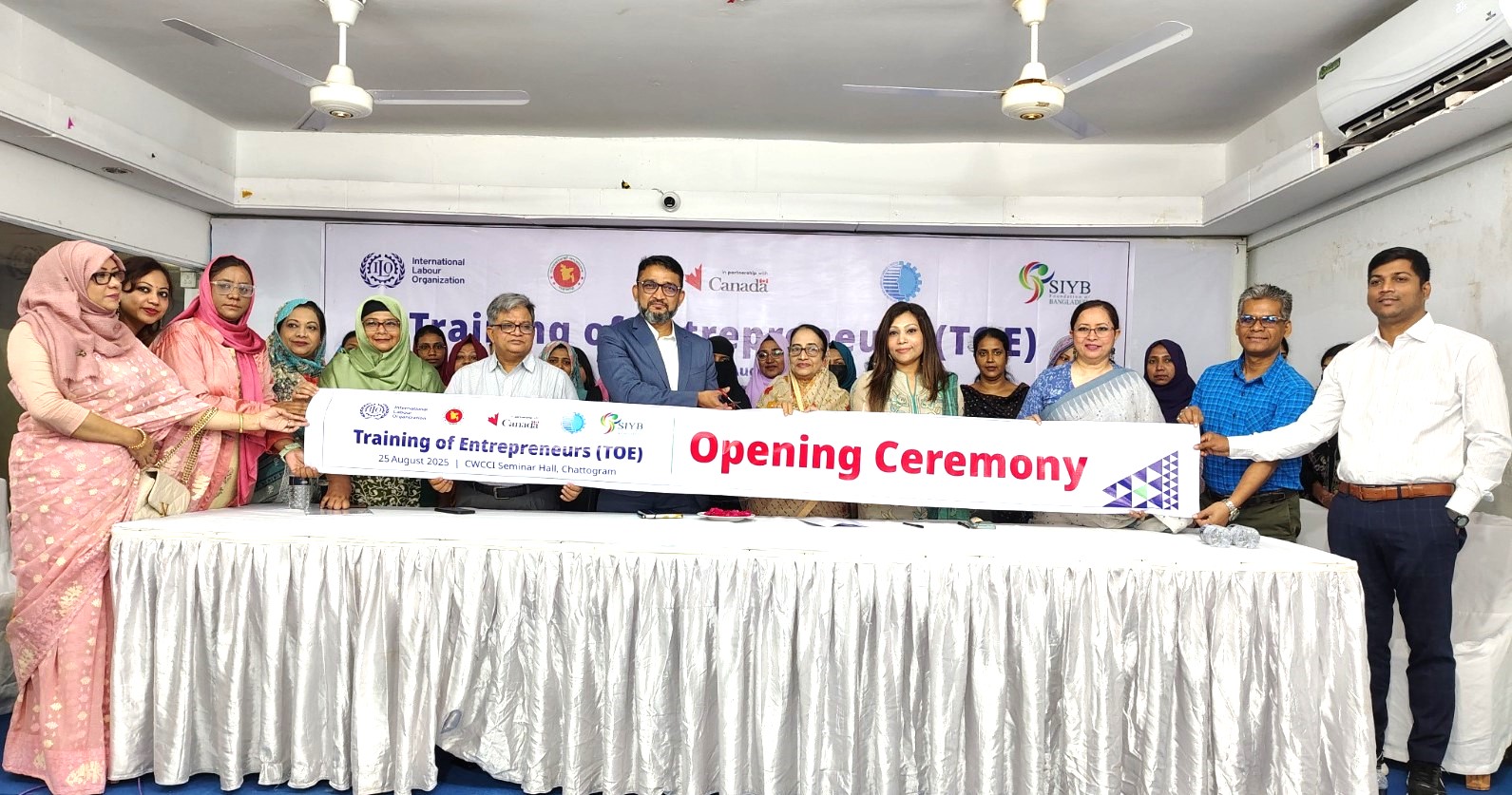 ProGRESS Project এর মাধ্যমে ILO Bangladesh দেশের নারী উদ্যোক্তাদের উন্নয়নে বিশেষ ভূমিকা রেখে যাচ্ছে। -মো. মুসফিকুর রহমান চেয়ারপার্সন, এসএমই ফাউন্ডেশন